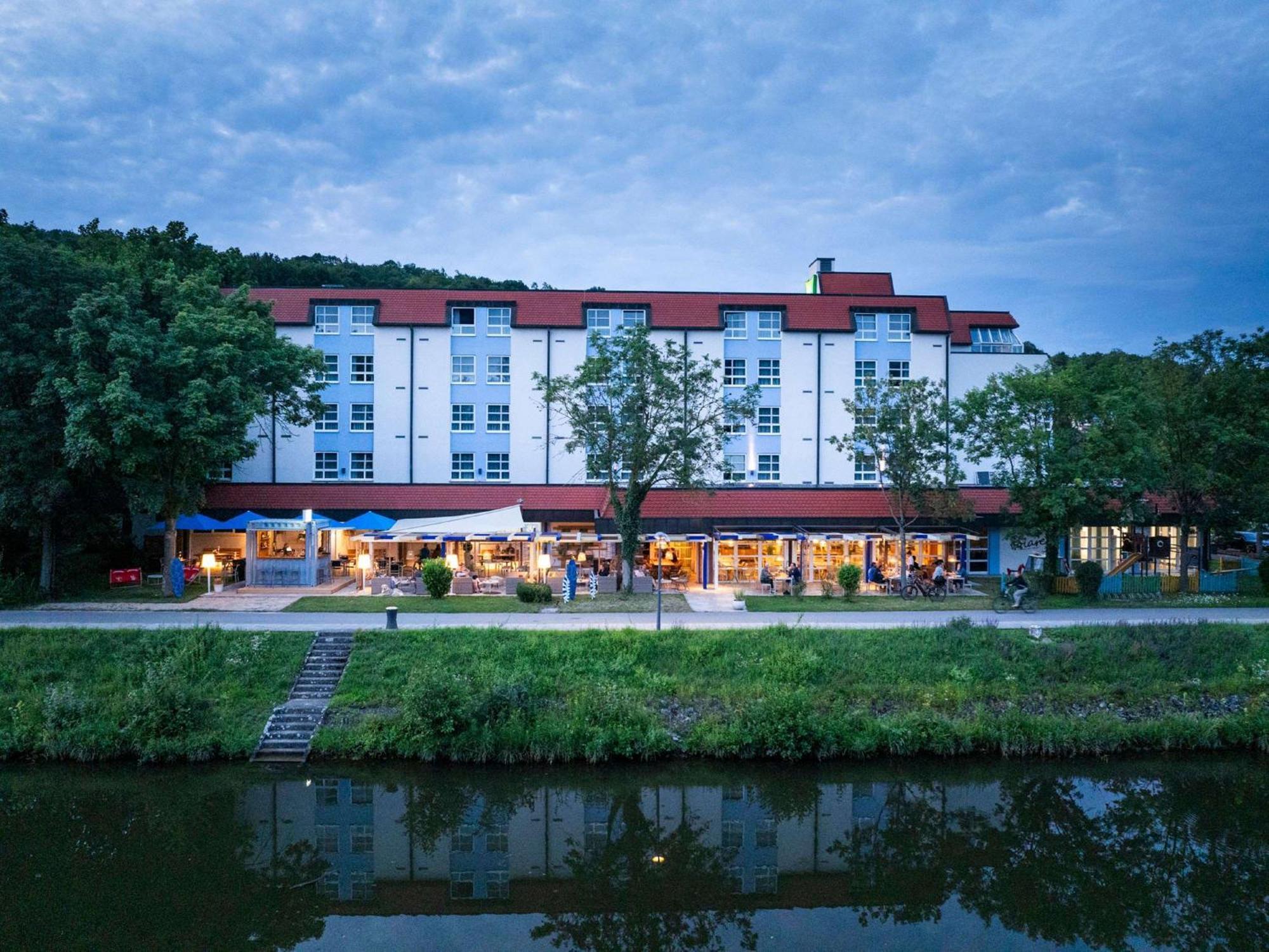 Ibis Styles Regensburg Exterior foto